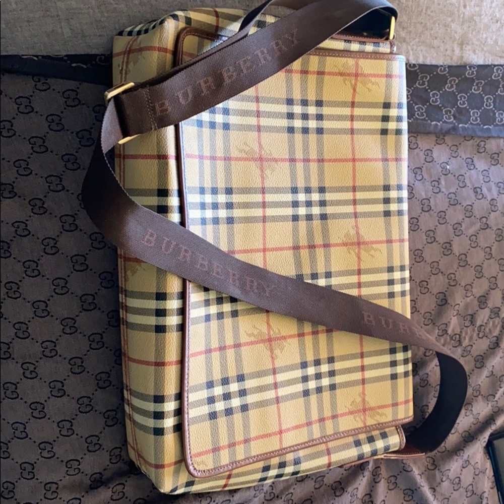 Burberry messenger bag